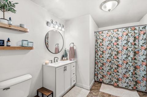 Tiny photo for 775 Garfield Street, Medford, OR 97501 (MLS # 220212777)