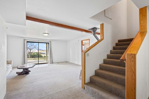 Tiny photo for 896 SE Dover Lane, Madras, OR 97741 (MLS # 220213745)