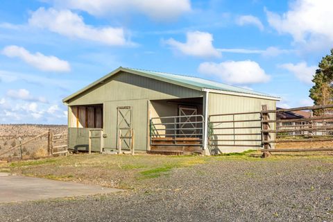 Tiny photo for 896 SE Dover Lane, Madras, OR 97741 (MLS # 220213745)