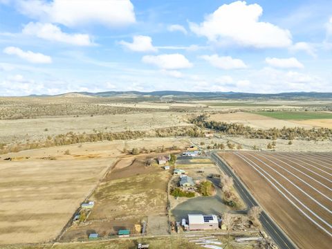 Tiny photo for 896 SE Dover Lane, Madras, OR 97741 (MLS # 220213745)