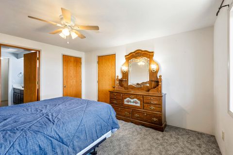 Tiny photo for 896 SE Dover Lane, Madras, OR 97741 (MLS # 220213745)