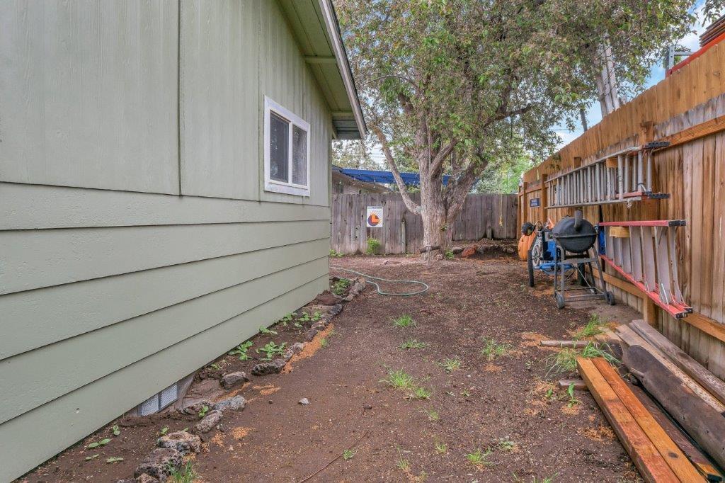 Center - Residential