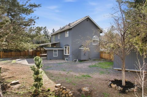Tiny photo for 1420 NE Sharkey Terrace, Bend, OR 97701 (MLS # 220217494)
