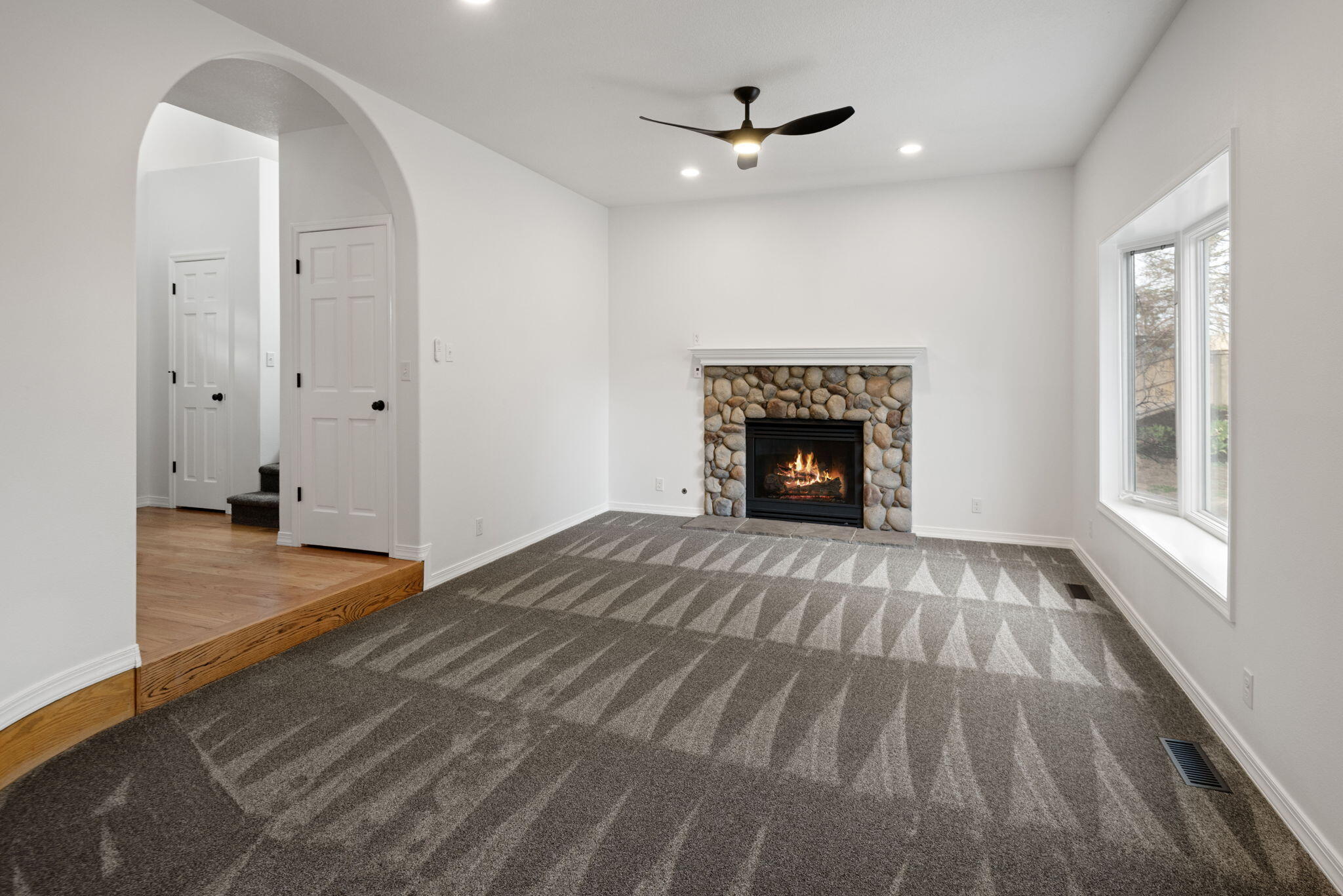 1420 NE Sharkey Terrace