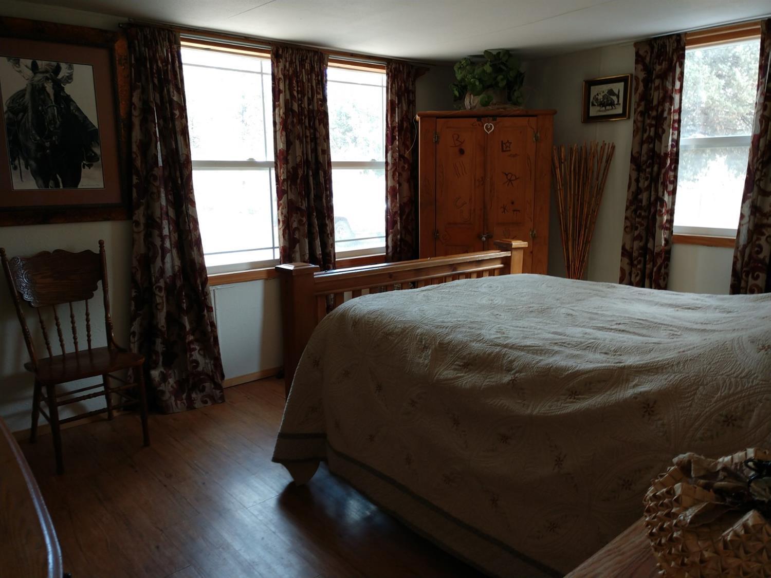 Irish Bend - Residential