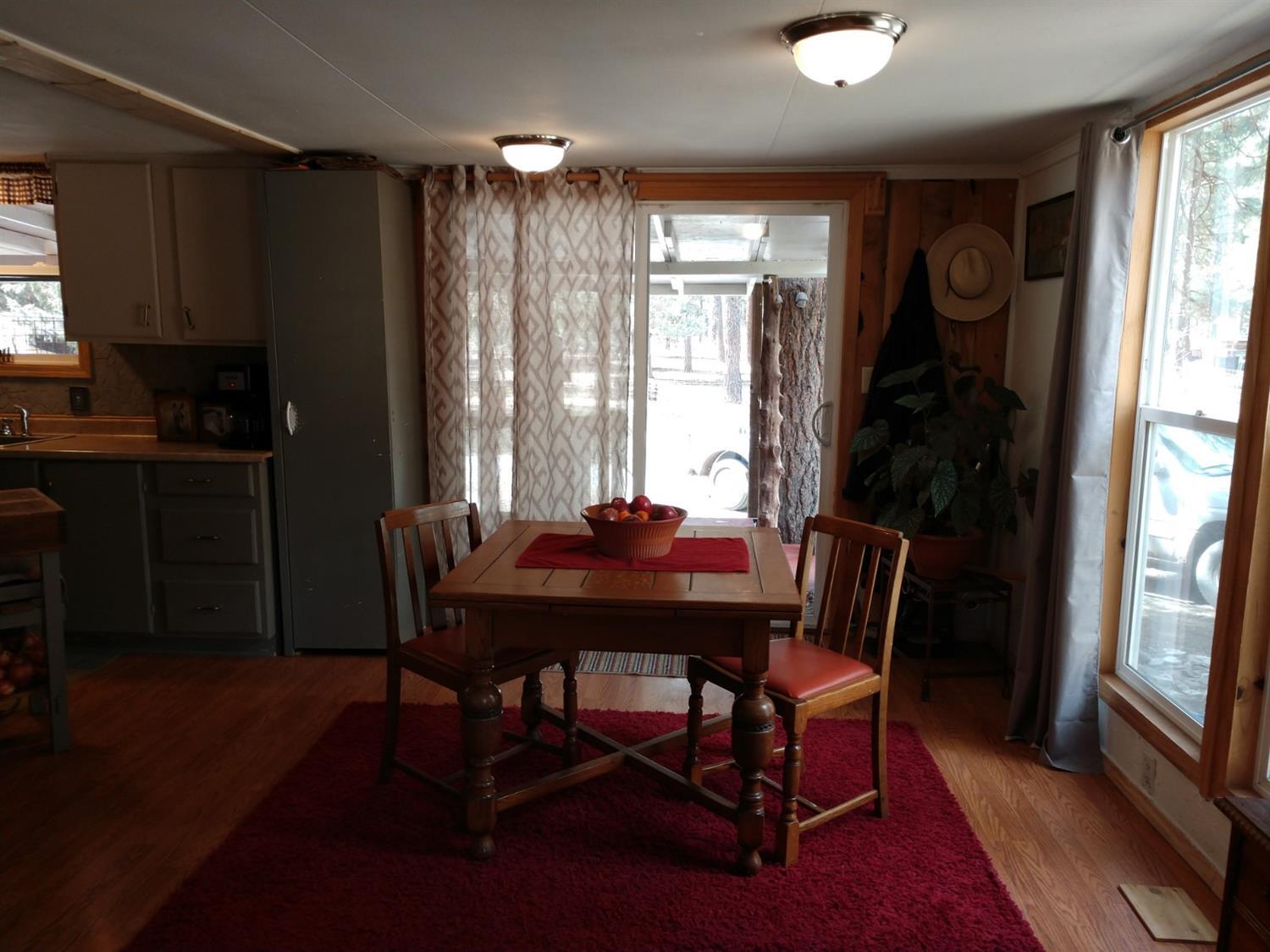 Irish Bend - Residential