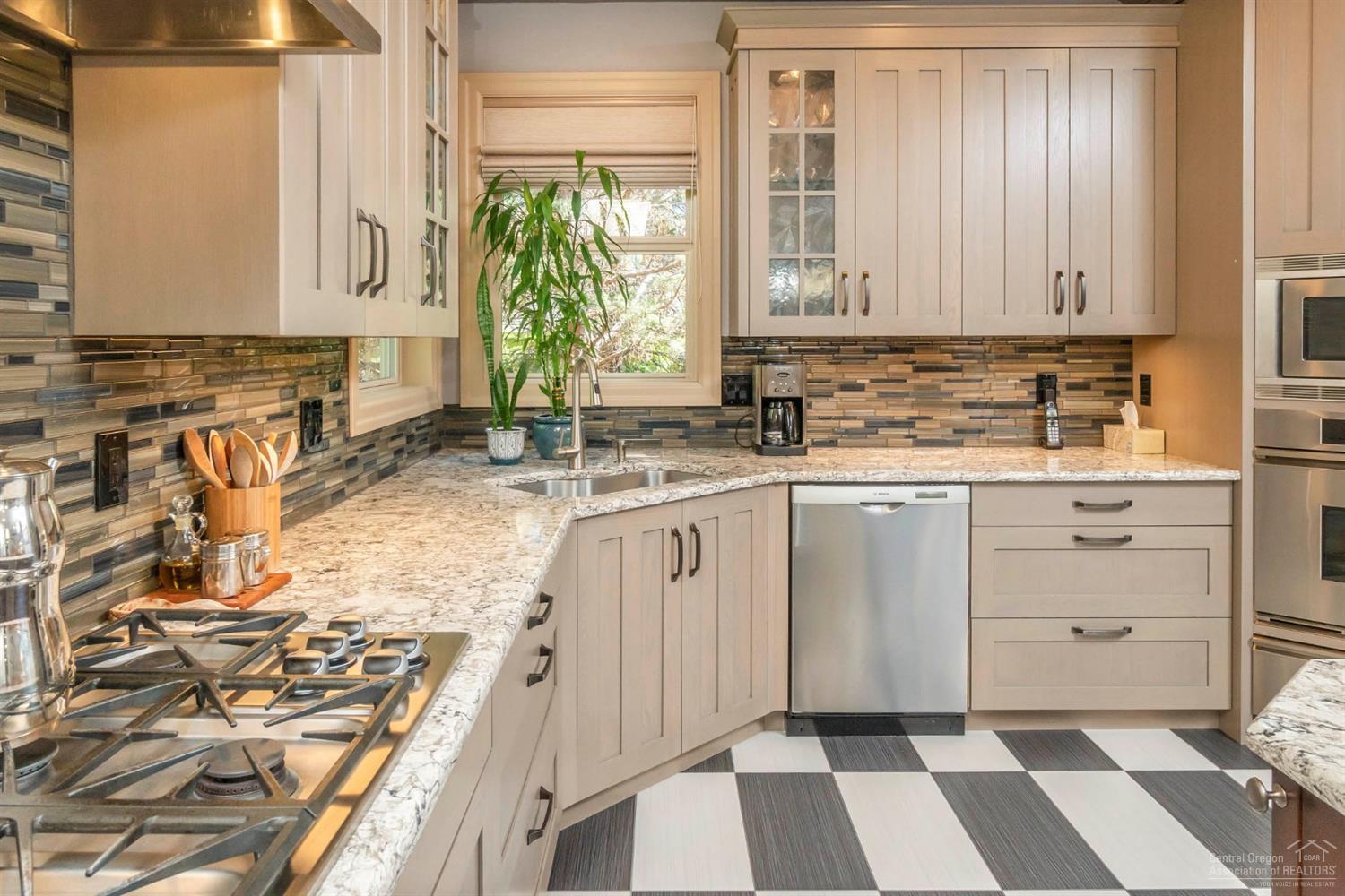 Awbrey Glen - Residential