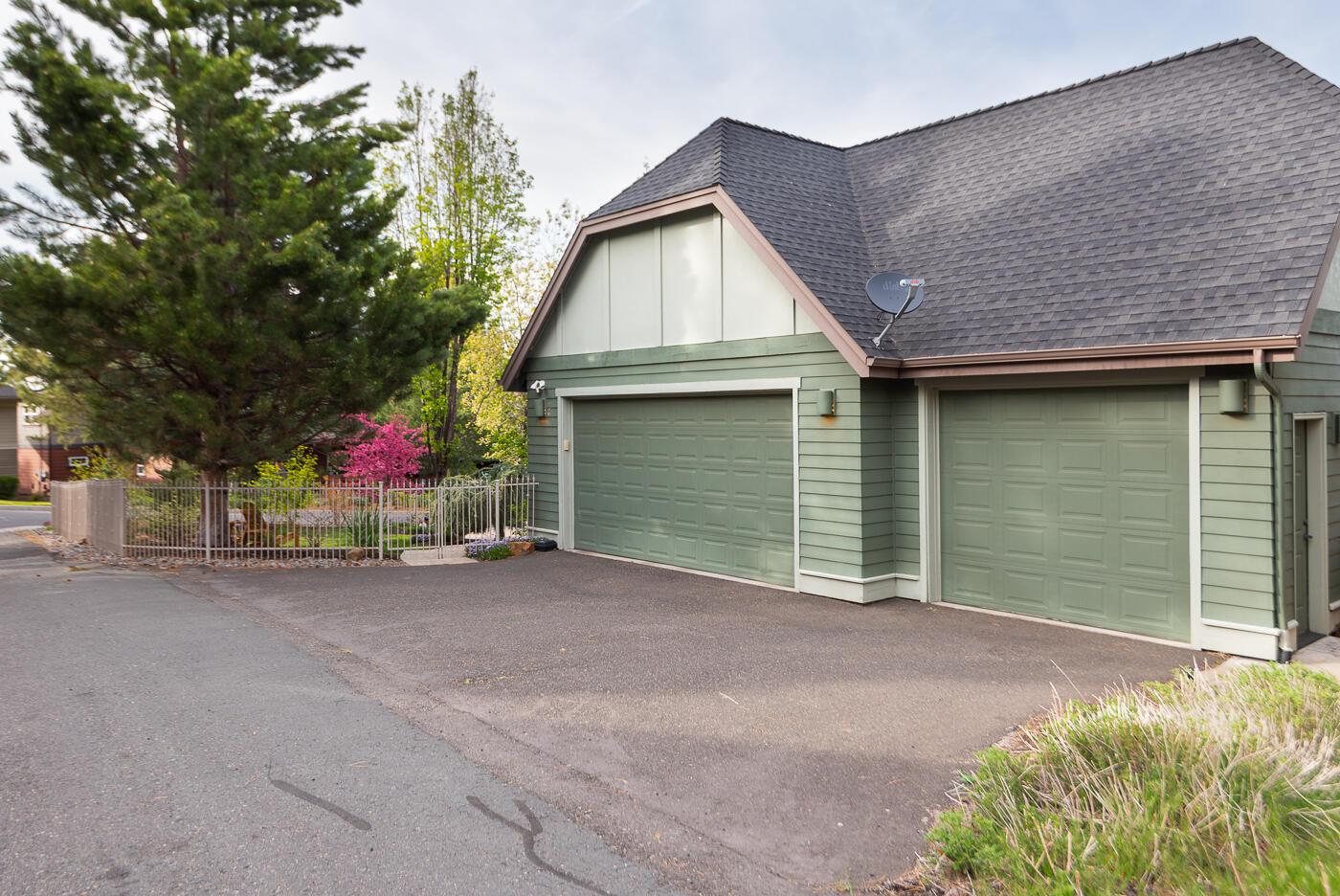 Awbrey Village - Residential