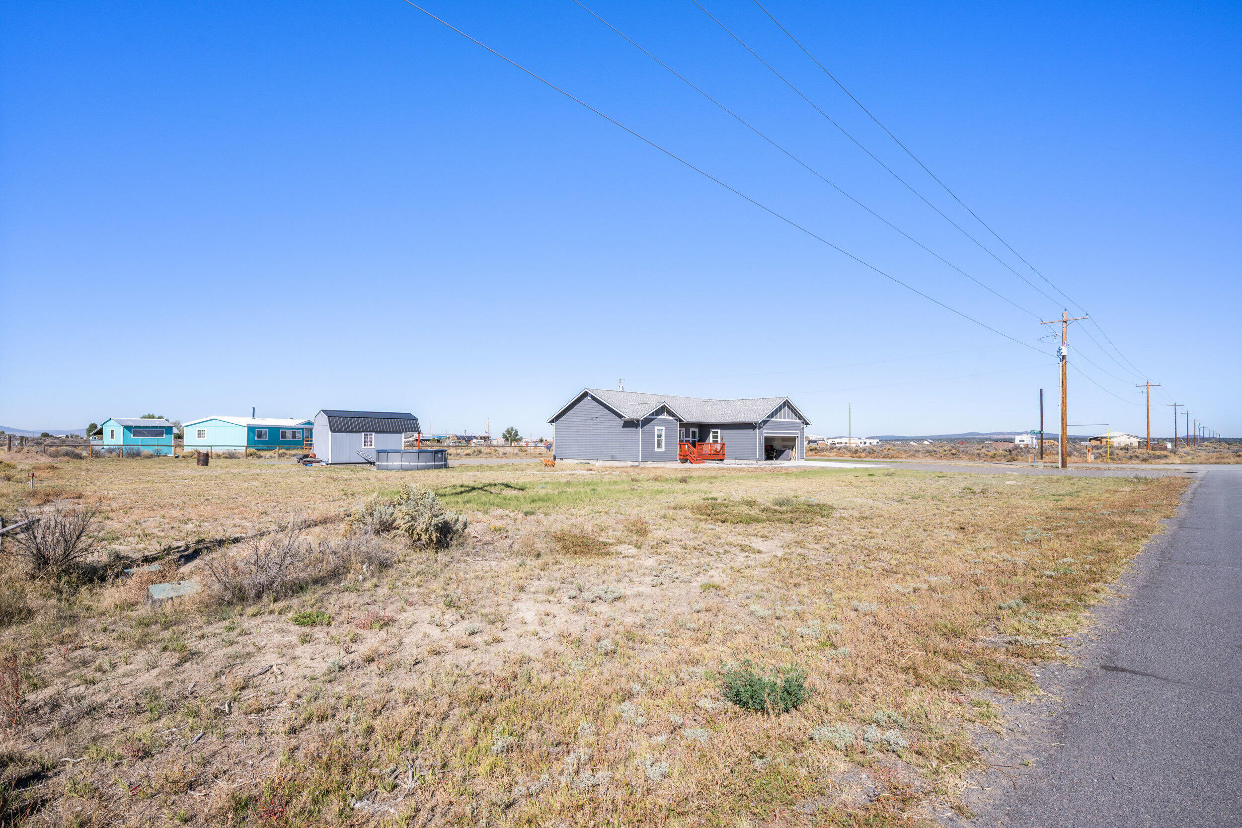 Christmas Valley Thompsons Replat No 1Unit 9 - Residential