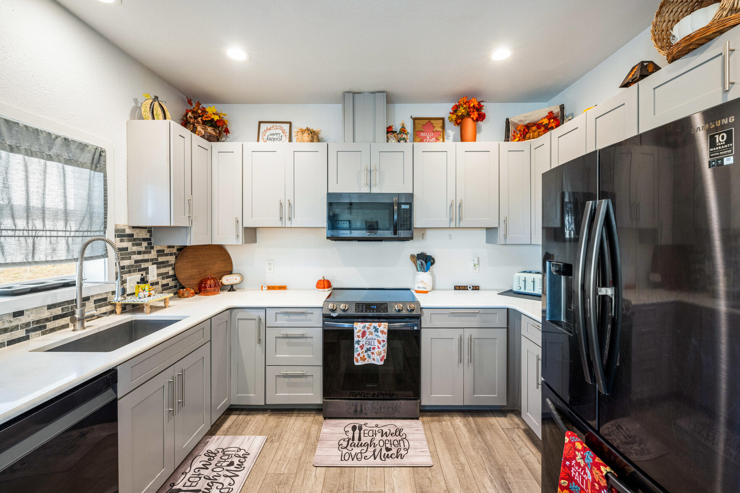 Christmas Valley Thompsons Replat No 1Unit 9 - Residential