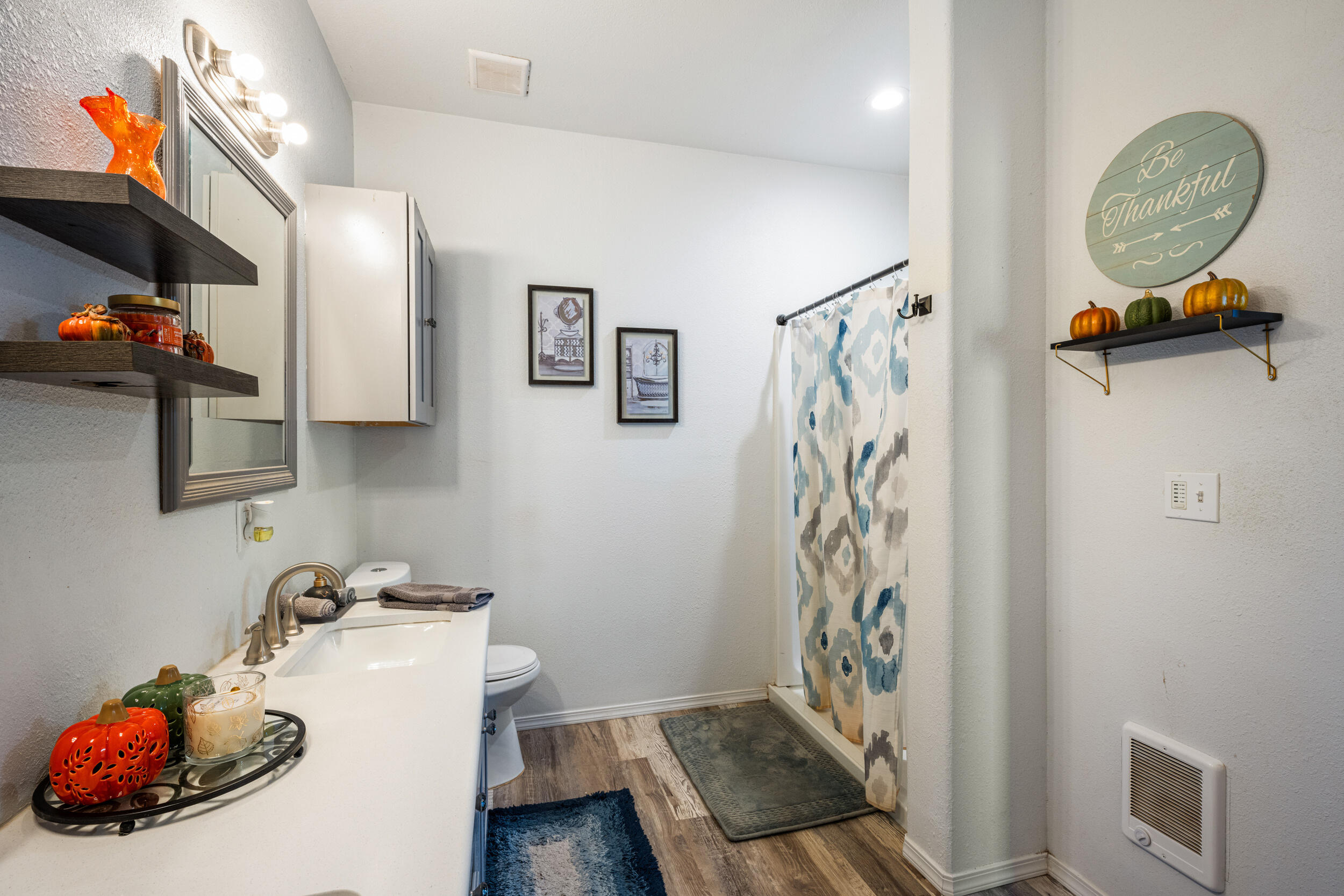 Christmas Valley Thompsons Replat No 1Unit 9 - Residential