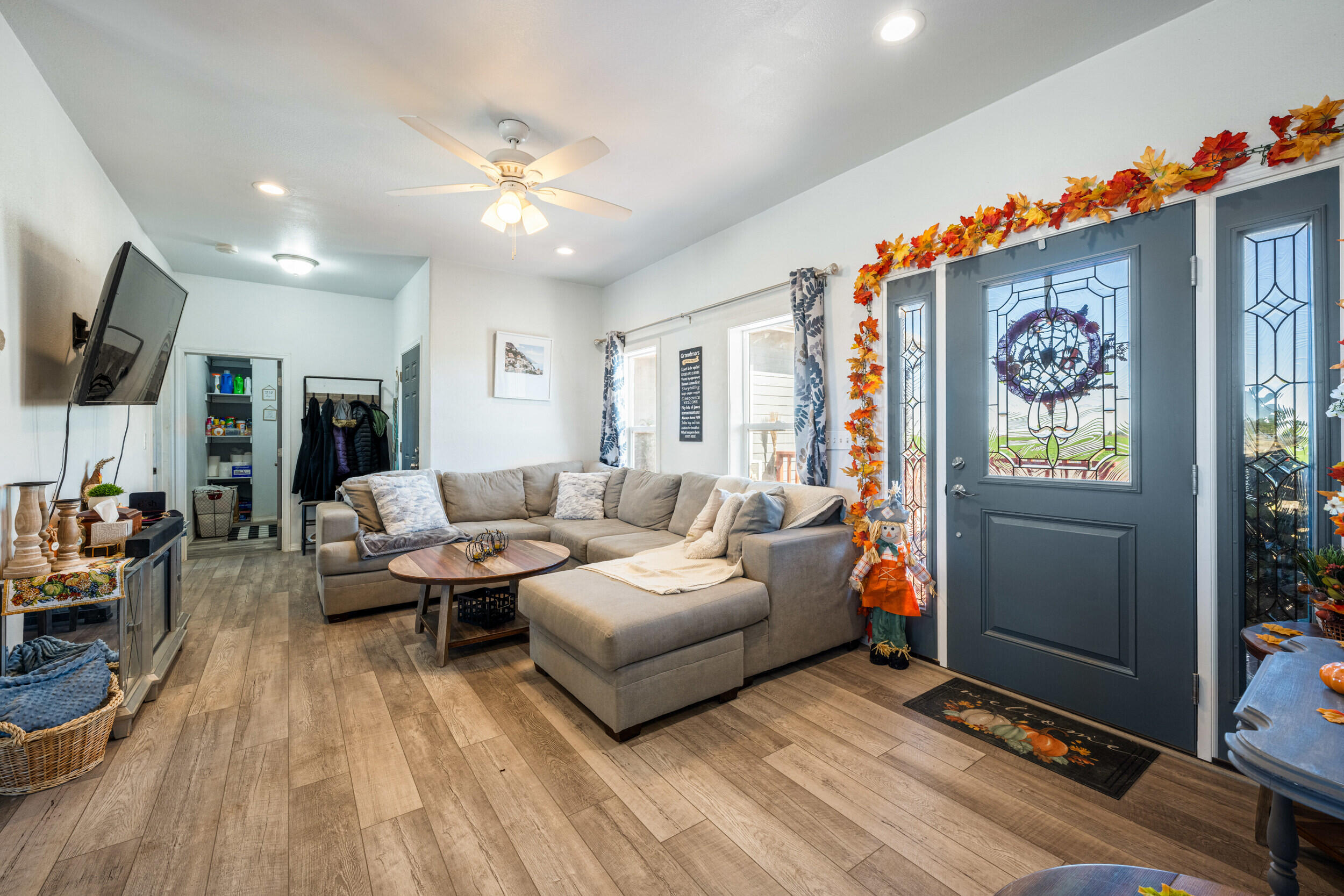 Christmas Valley Thompsons Replat No 1Unit 9 - Residential