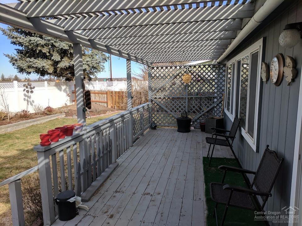 Ni Lah Sha Village - Residential