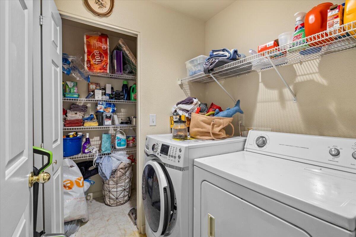 Townhomes At Oak Court Phases 1, 2, 3And 4 - Residential