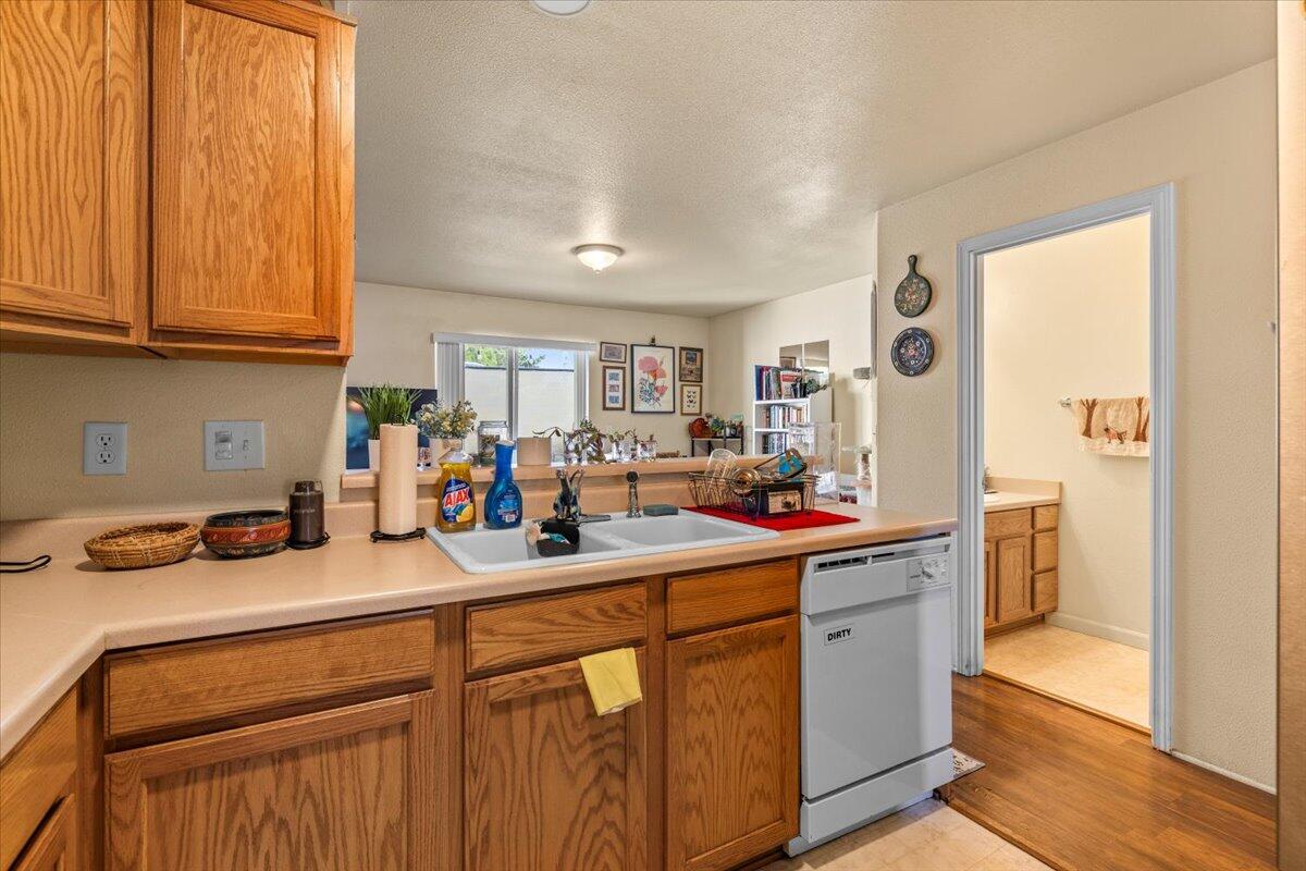 Townhomes At Oak Court Phases 1, 2, 3And 4 - Residential