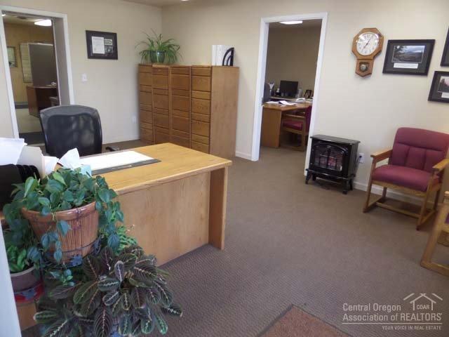 Madras Industrial - Commercial Sale