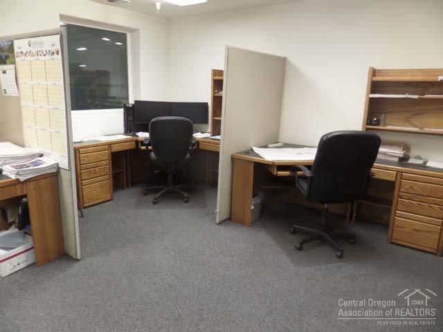 Madras Industrial - Commercial Sale