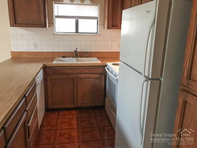 Railroad - Residential