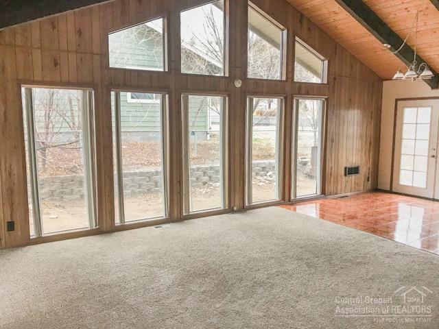 Railroad - Residential