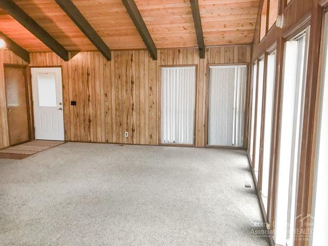 Railroad - Residential