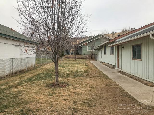 Railroad - Residential