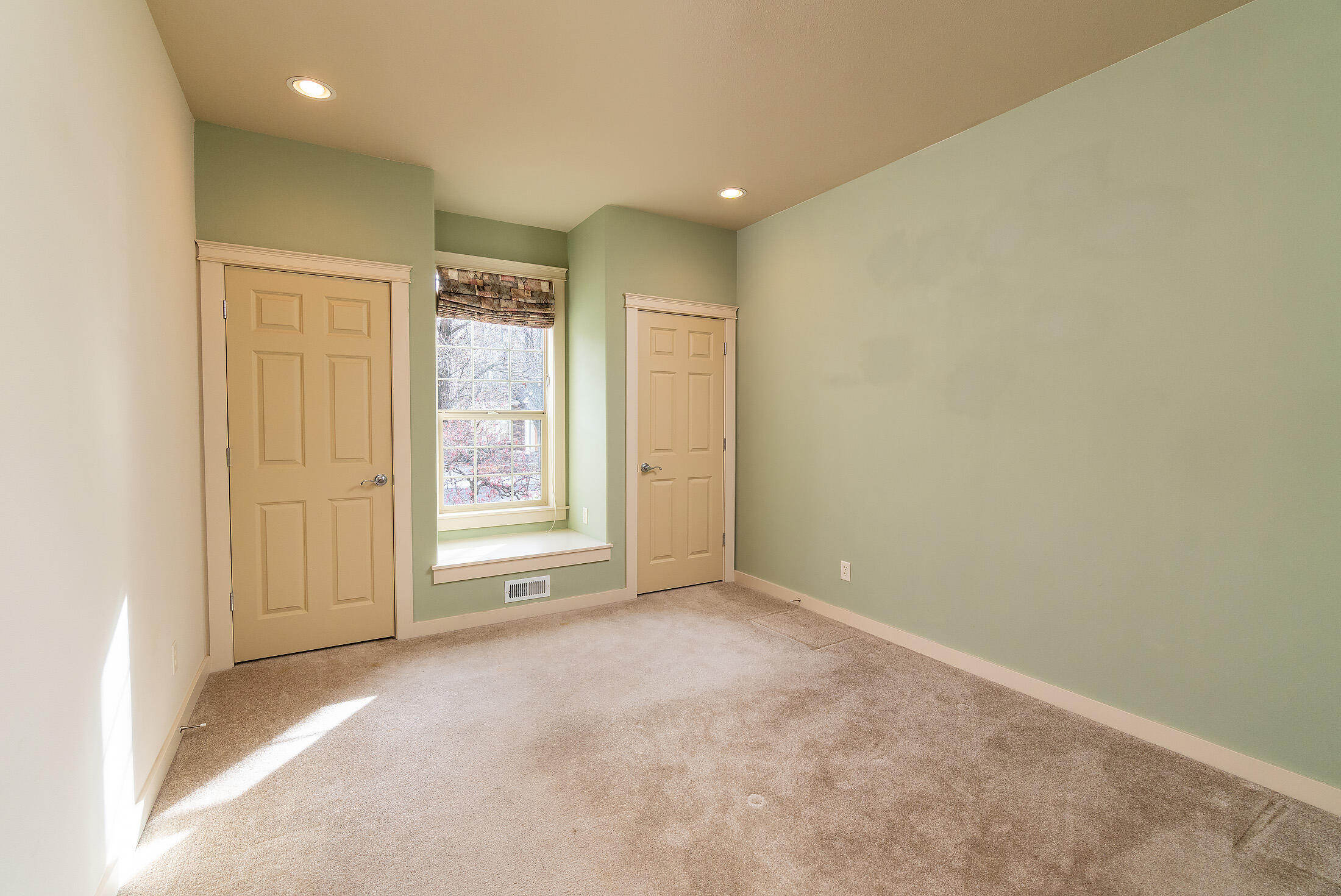 River Rim - Residential