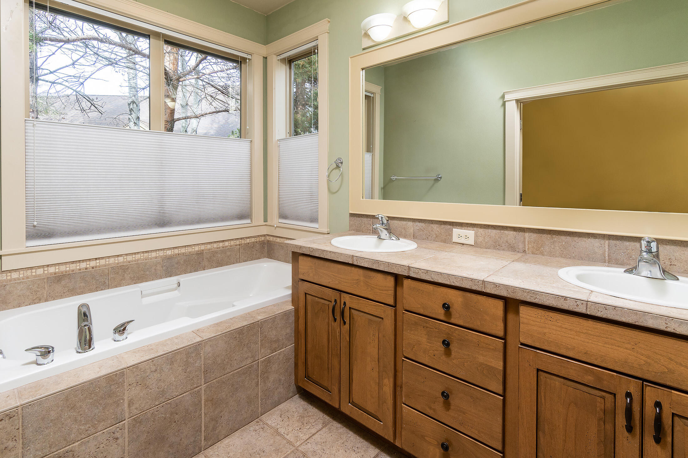 River Rim - Residential