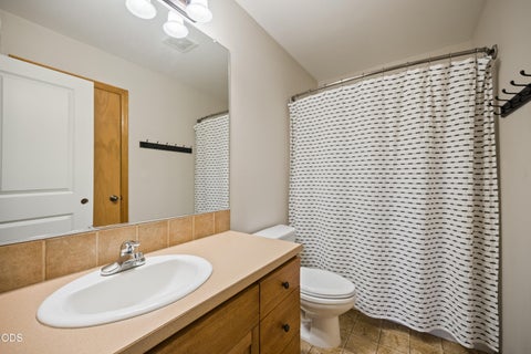 Tiny photo for 63441 Stacy Lane, Bend, OR 97701 (MLS # 220225731)