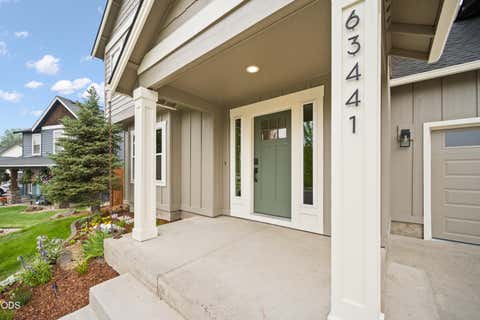 Tiny photo for 63441 Stacy Lane, Bend, OR 97701 (MLS # 220225731)