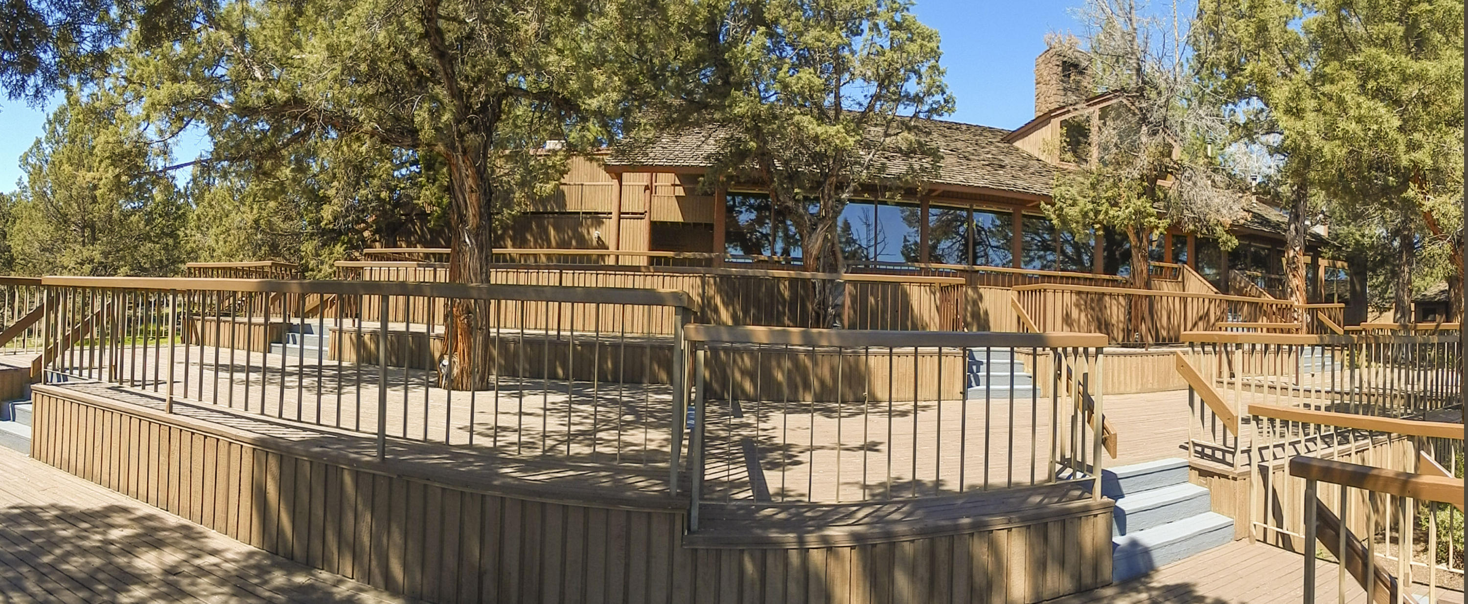 Eagle Crest - Commercial Sale