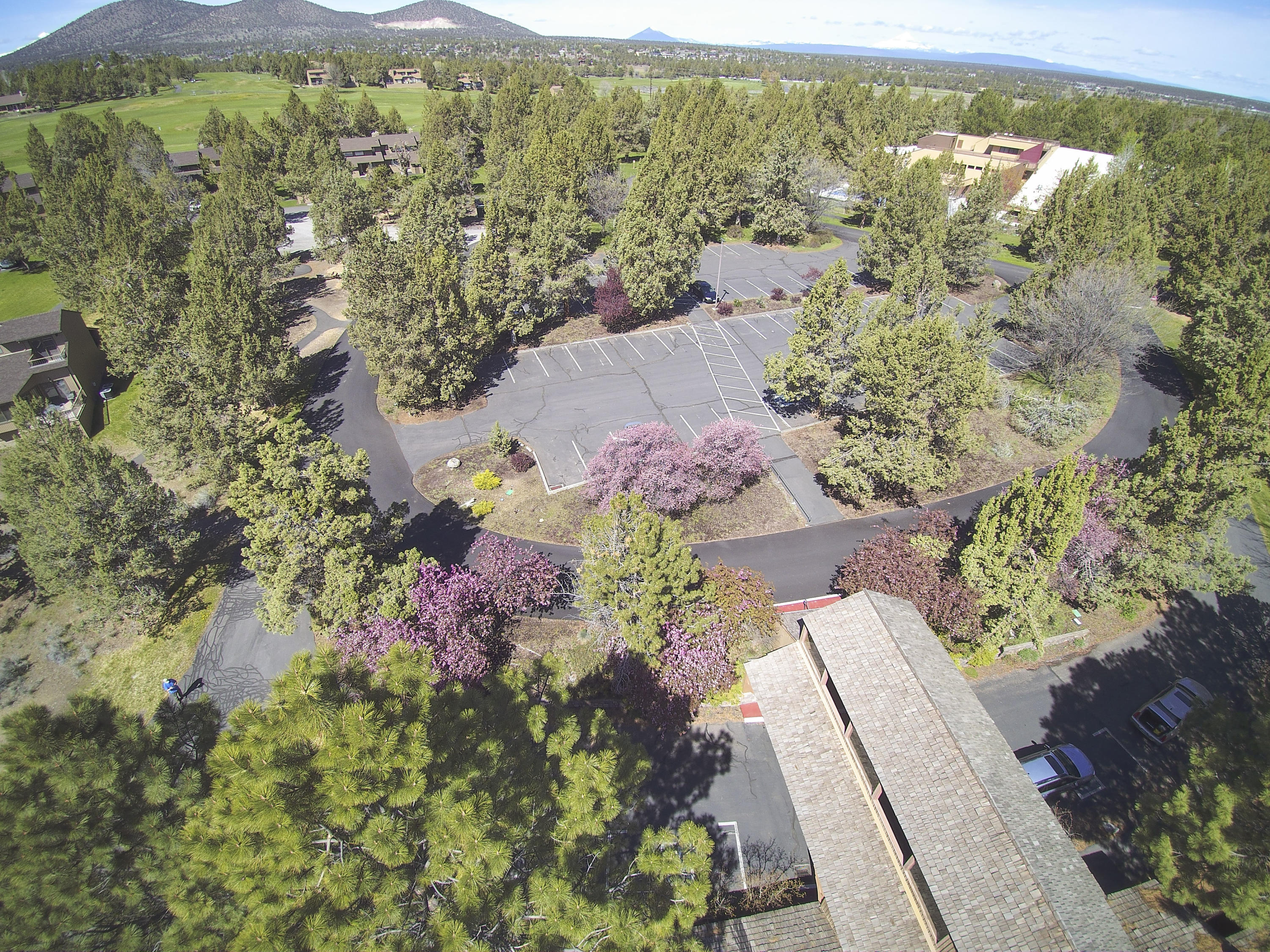 Eagle Crest - Commercial Sale