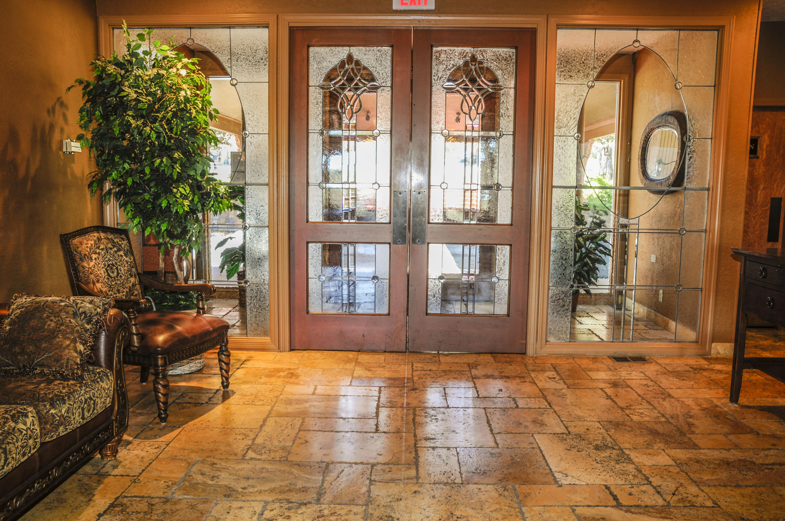 Eagle Crest - Commercial Sale