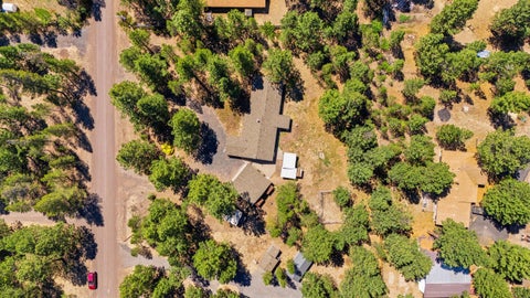 Tiny photo for 50868 Doe Loop, La Pine, OR 97739 (MLS # 220221948)