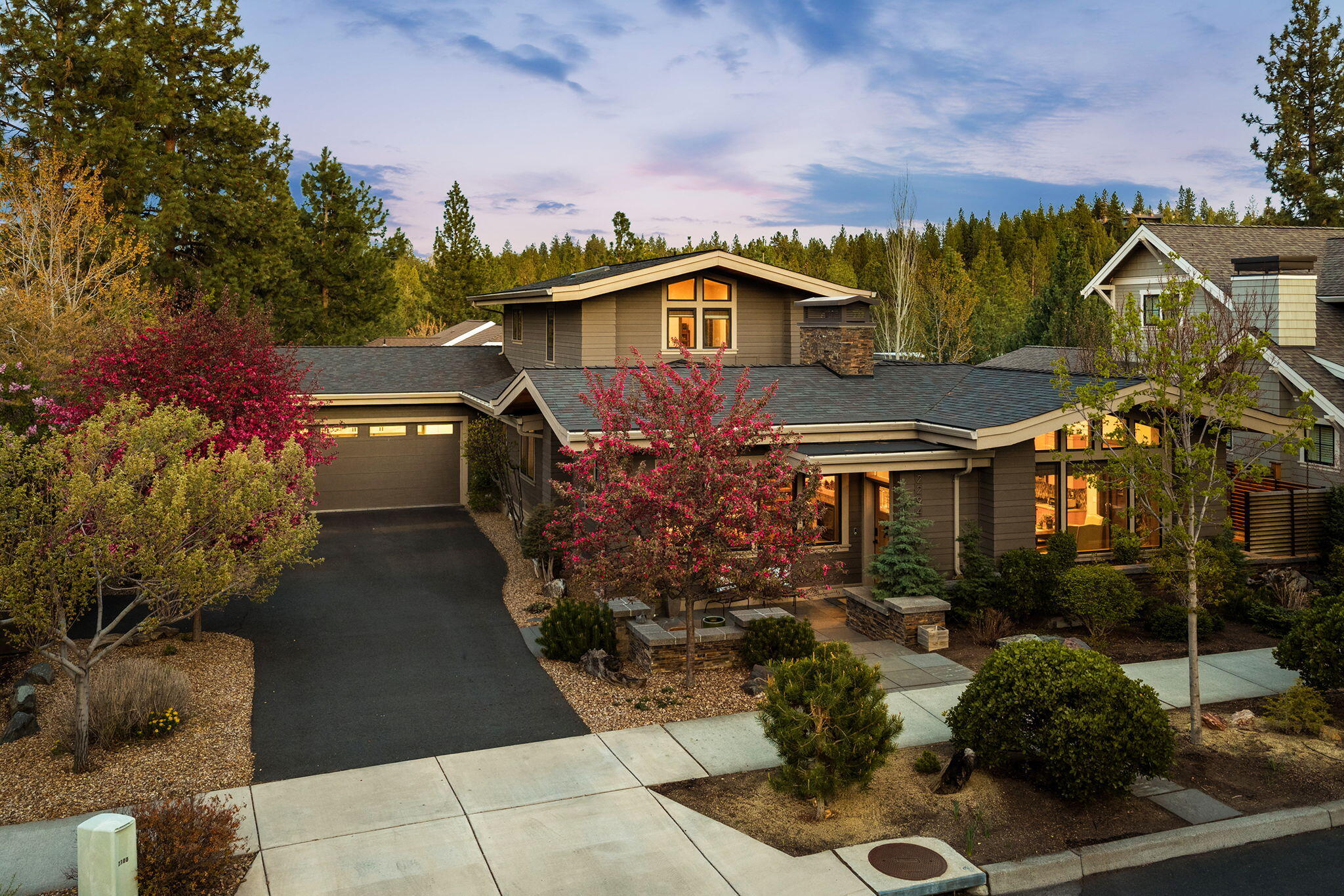 2294 NW High Lakes Loop