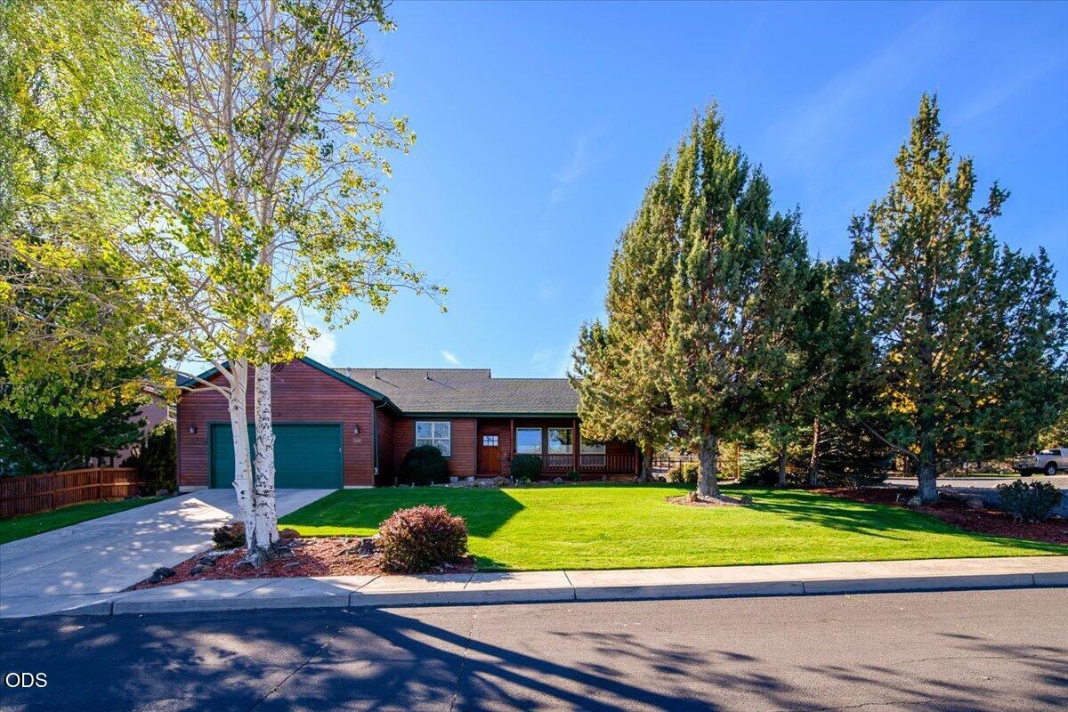 3560 SW Hillcrest Court