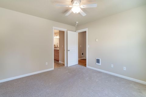 Tiny photo for 16559 Daisy Place, La Pine, OR 97739 (MLS # 220219544)