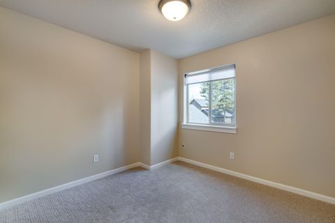 Tiny photo for 16559 Daisy Place, La Pine, OR 97739 (MLS # 220219544)