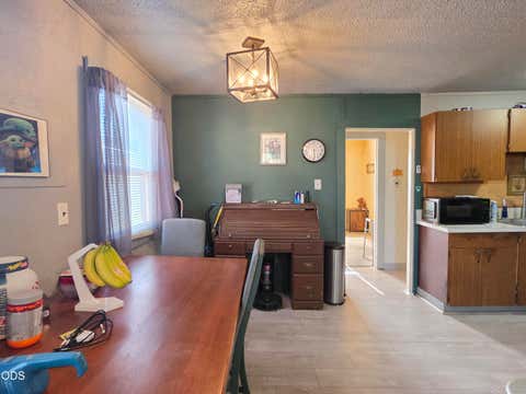Tiny photo for 1518 Pleasant Avenue, Klamath Falls, OR 97601 (MLS # 220227393)