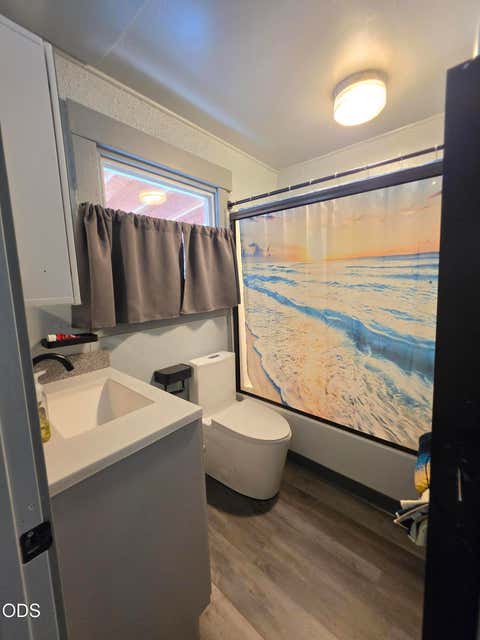 Tiny photo for 1518 Pleasant Avenue, Klamath Falls, OR 97601 (MLS # 220227393)