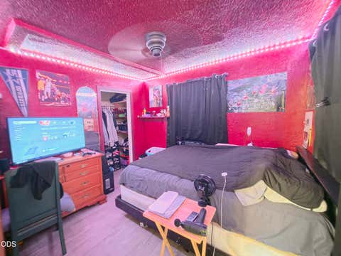 Tiny photo for 1518 Pleasant Avenue, Klamath Falls, OR 97601 (MLS # 220227393)