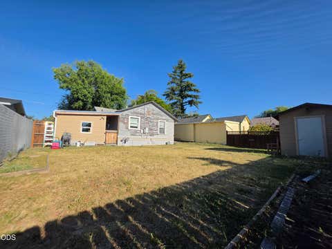 Tiny photo for 1518 Pleasant Avenue, Klamath Falls, OR 97601 (MLS # 220227393)