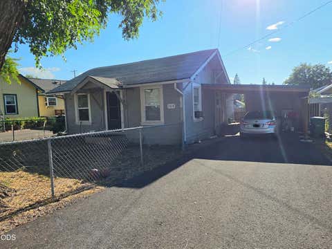 Photo of 1518 Pleasant Avenue, Klamath Falls, OR 97601 (MLS # 220227393)