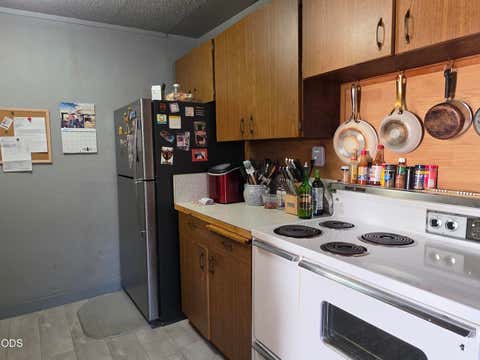 Tiny photo for 1518 Pleasant Avenue, Klamath Falls, OR 97601 (MLS # 220227393)
