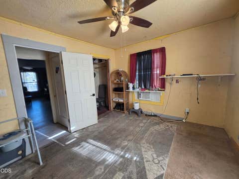 Tiny photo for 1518 Pleasant Avenue, Klamath Falls, OR 97601 (MLS # 220227393)
