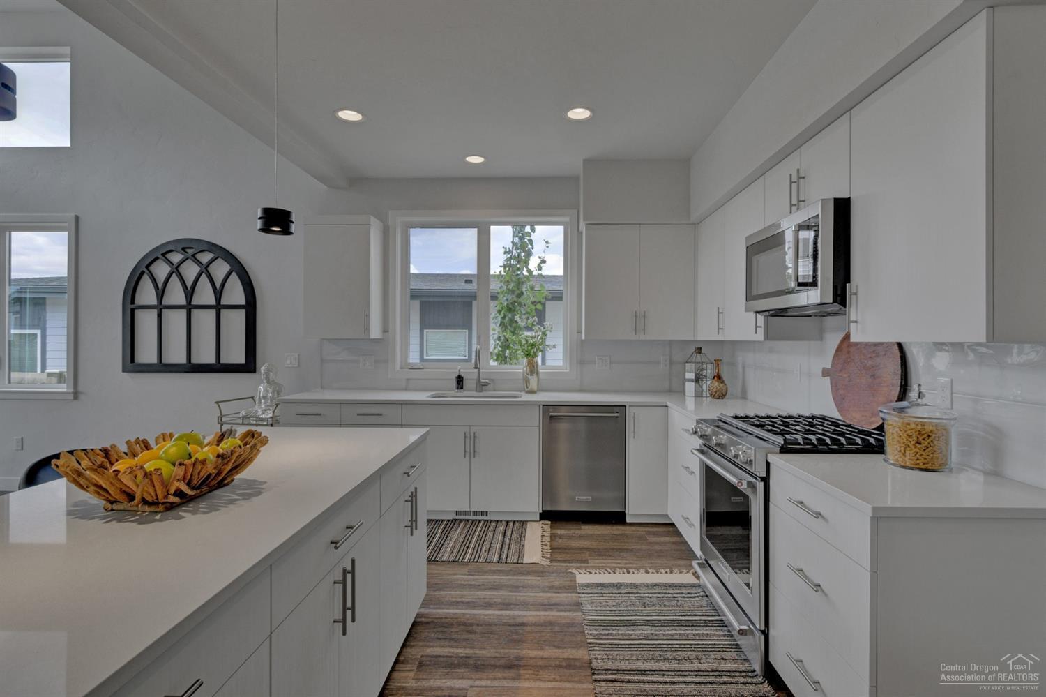 Hidden Hills - Residential