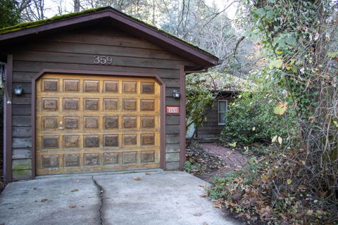 Photo of 359 Wells Drive, Cave Junction, OR 97523 (MLS # 220212492)