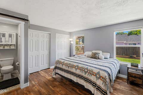 Tiny photo for 1934 SW 28th Court, Redmond, OR 97756 (MLS # 220226952)