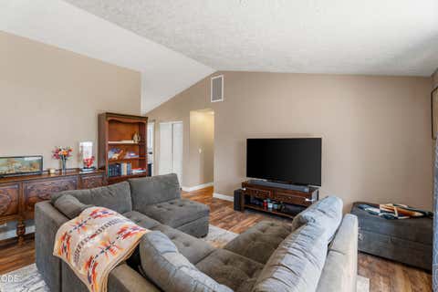 Tiny photo for 1934 SW 28th Court, Redmond, OR 97756 (MLS # 220226952)