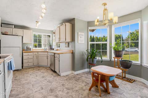 Tiny photo for 1934 SW 28th Court, Redmond, OR 97756 (MLS # 220226952)