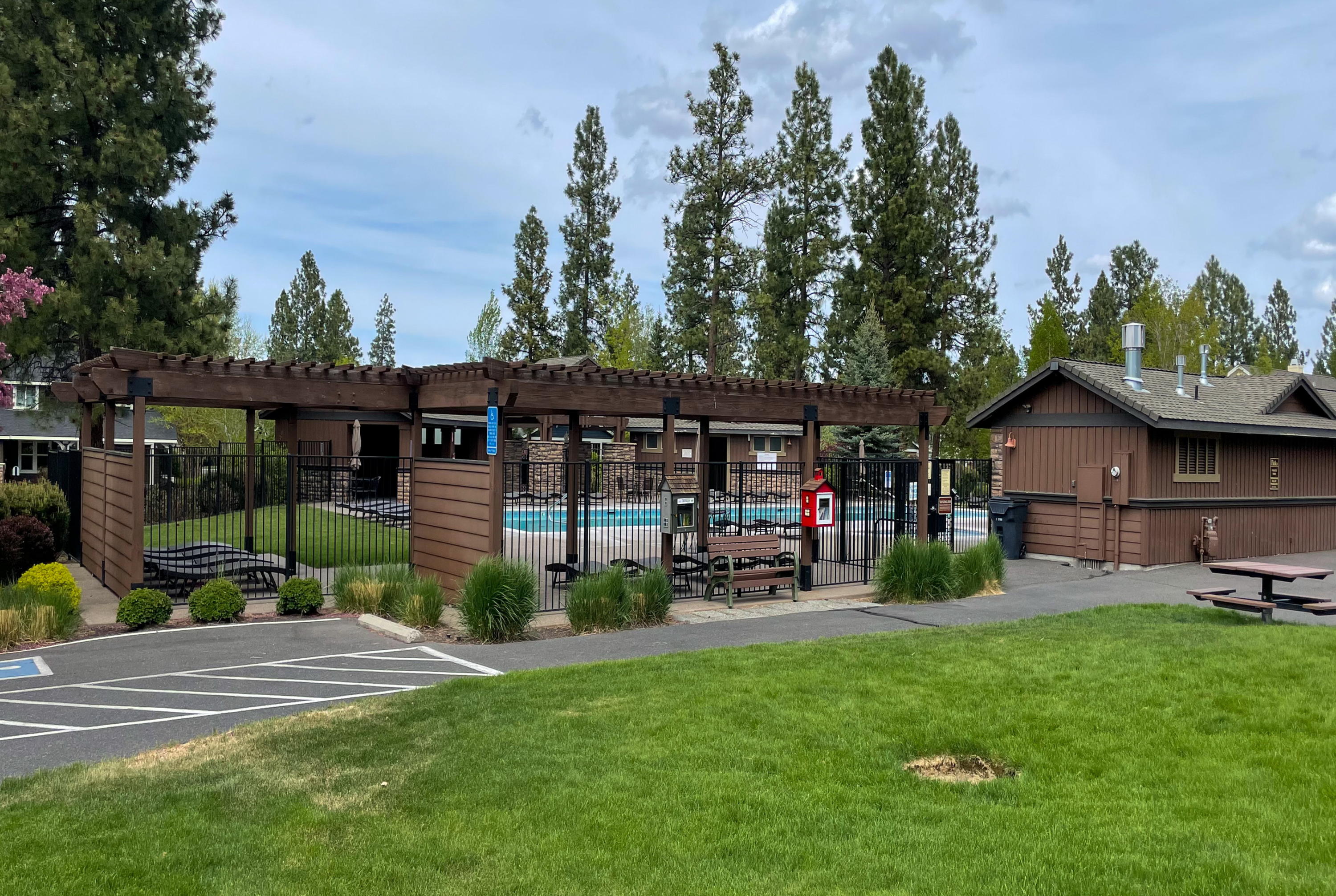 Parks At Broken Top - Residential